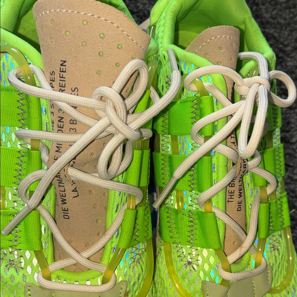 Adidas LXCON Signal Green Running Shoes - Picture 4 of 7